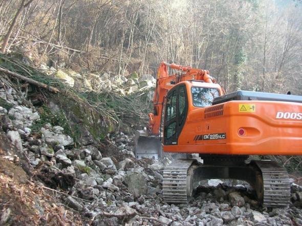 Lavori di lastricamento