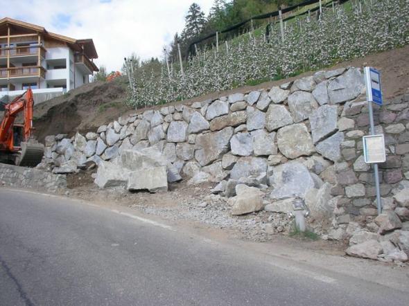 Zyklopenmauern