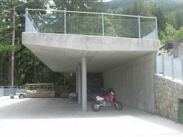 Costruzione di garage (costruzione in calcestruzzo)